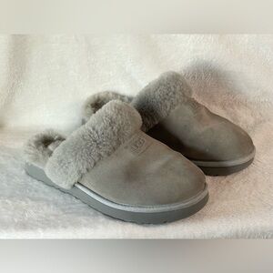 UGG Scuffette II suede slippers grey women’s size 9 1/2